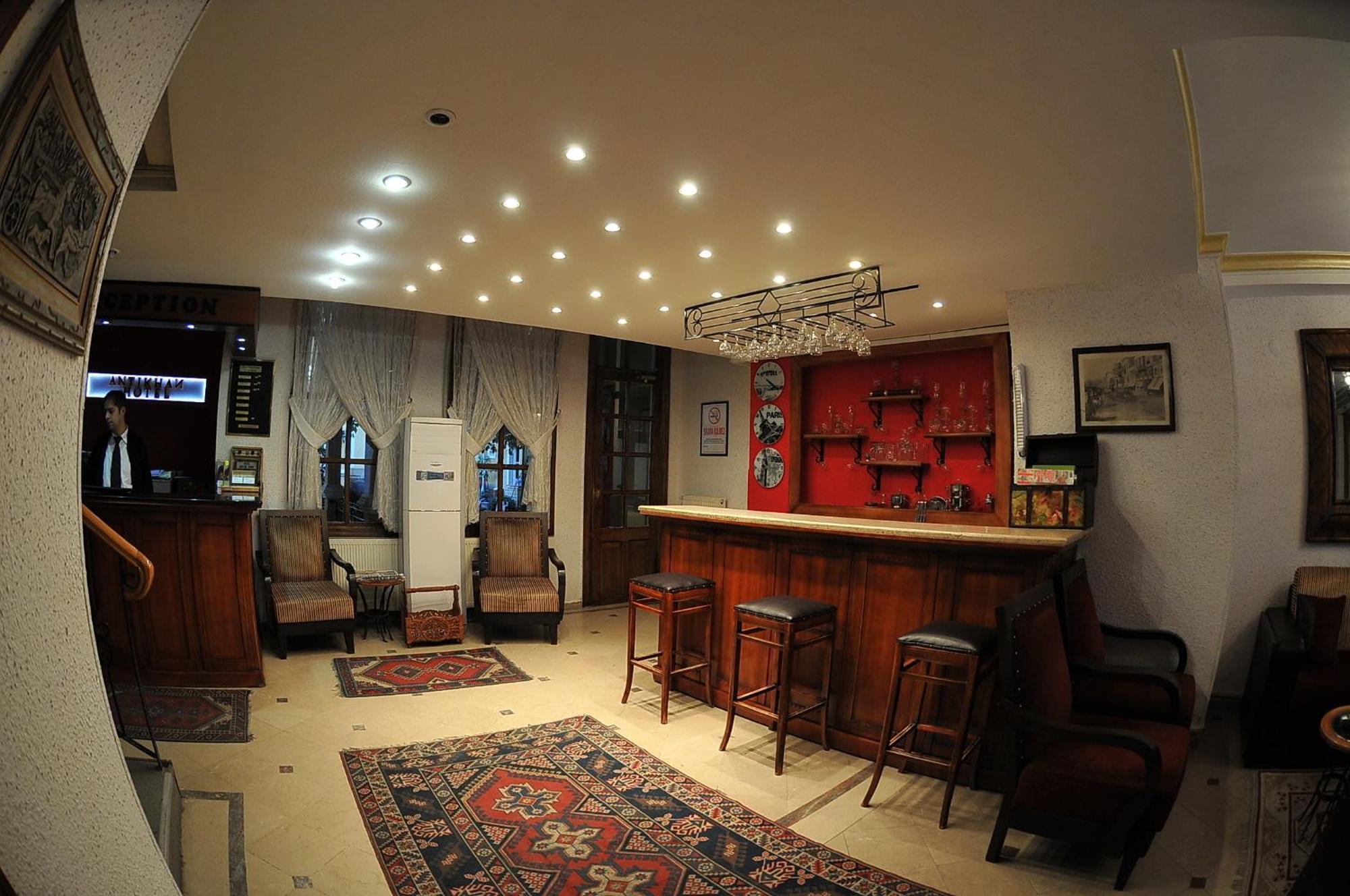 Antikhan Hotel Izmir Bagian luar foto