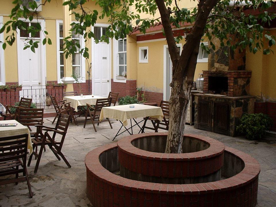 Antikhan Hotel Izmir Bagian luar foto
